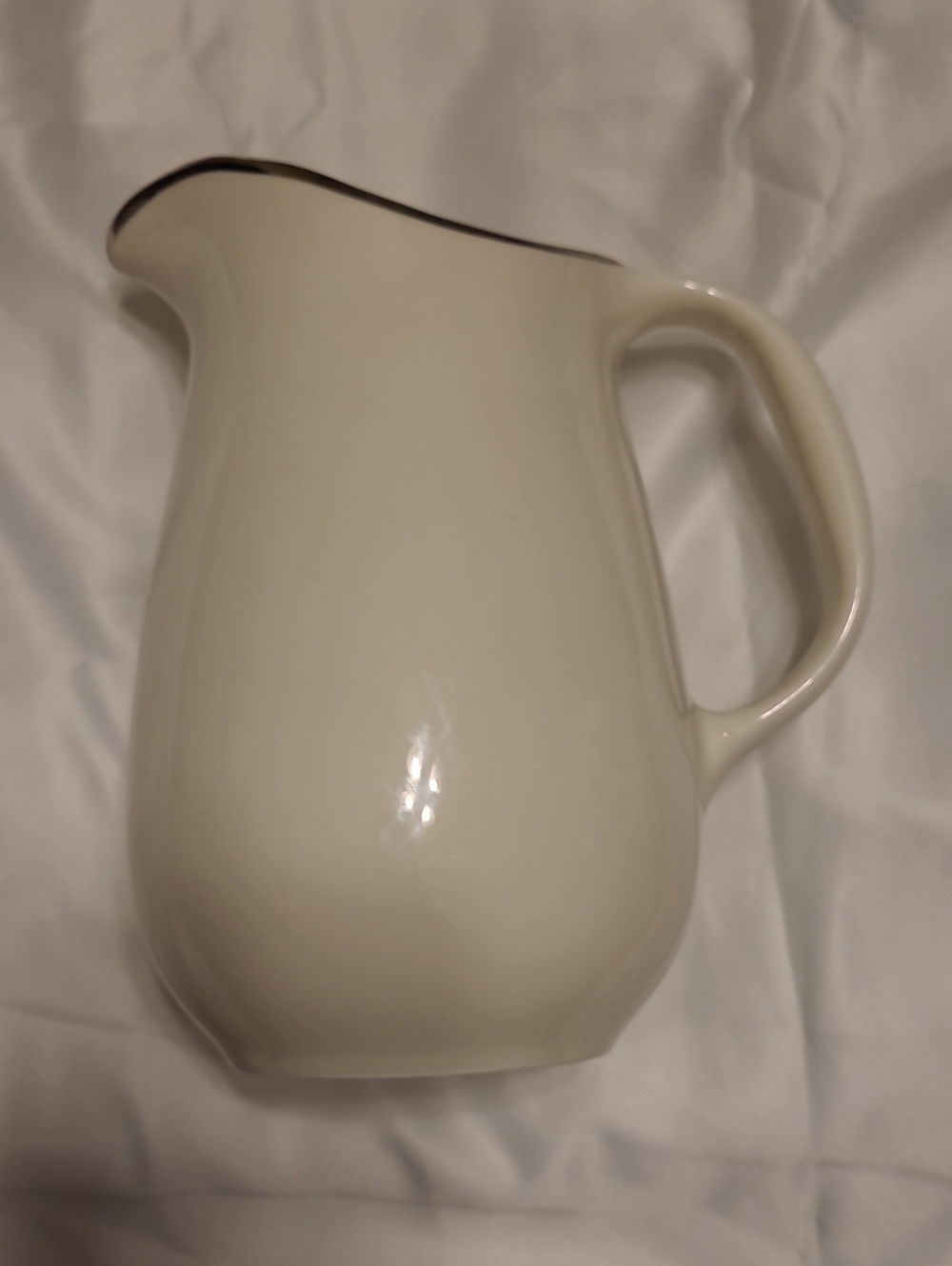Universal Potteries - Ballerina Platinum Vintage Porcelain Pitcher 7".